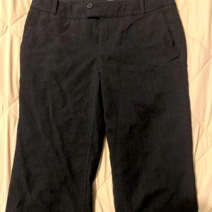 Women’s Banana Republic cropped dress pants🤩